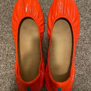 Size 10 Outrageous Orange